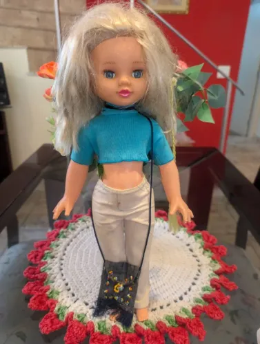 Boneca Paty Gatinha da Estrela