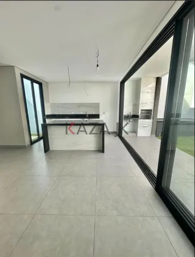 Comprar/vendo: Casa à venda, térrea, nova, no condomínio Terras de Genova, Engordadouro, J