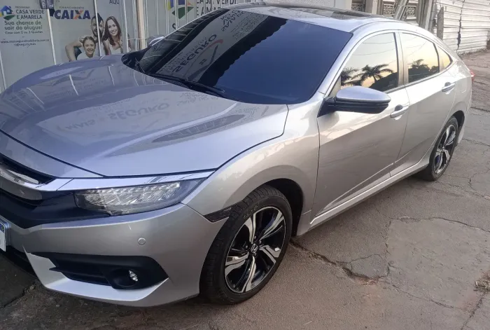 Honda Civic Touring 1.5 Turbo 19/19