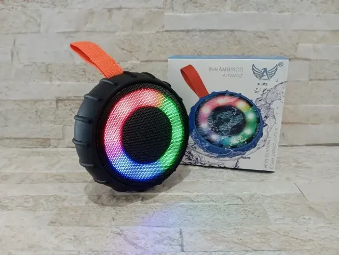 Caixa de Som Bluetooth a Prova D'agua formato Pneu Led RGB Portátil