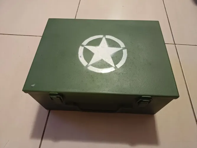 Caixa Decorativa Estilo Militar