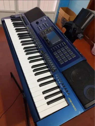 Teclado Casio MZ-X500 - Sampleado Seminovo com capa