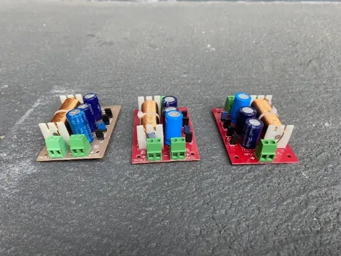3 divisores de frequência passivos duas vias com corte em 3800hz