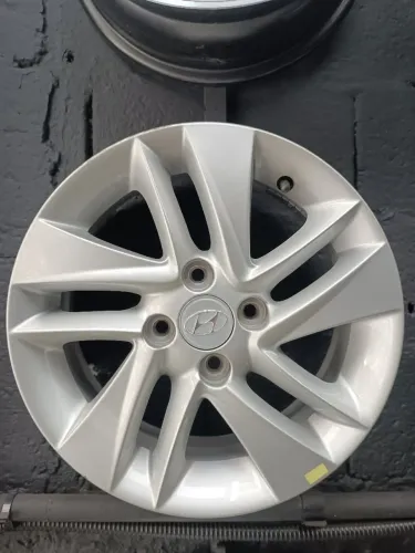 Rodas HB20 