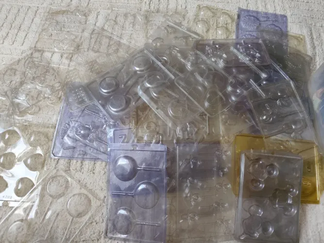 Formas de  para Chocolate mais de 100 formas por 150,00