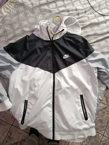 Corta vento Nike