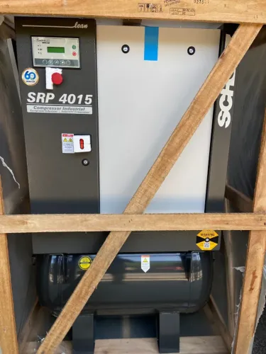 Compressor de Parafuso SRP 4015 15HP 230L 51pcm Trifásico 
