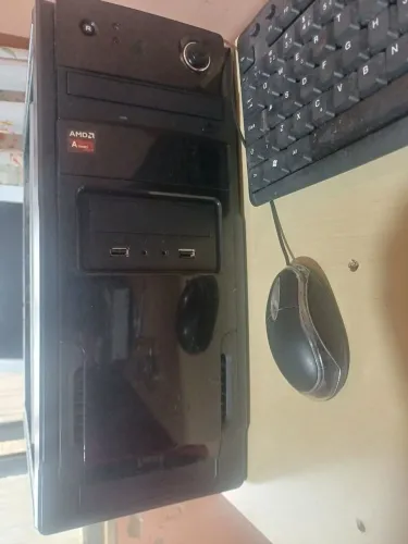PC ddr3 ,completo com monitor teclado e mouse