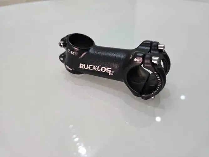 Mesa Bike Avanço Bucklos 90mm x 31.8 mm x 22 graus (NOVA)