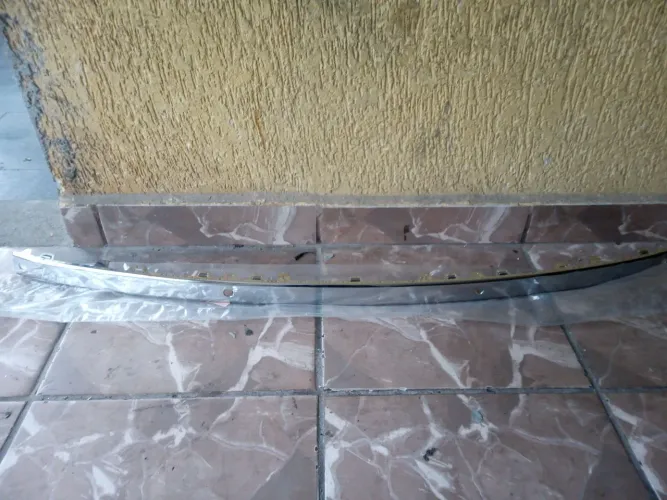Friso Parachoque Traseiro Jeep Cherokee 2004 A 2010 (05159095AA) (MOPAR)