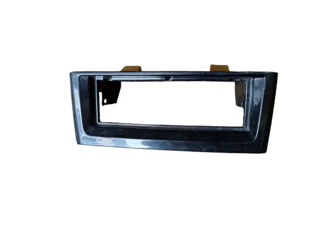 Moldura Acabamento Painel Radio Fiat Linea 2010 2011 2012 