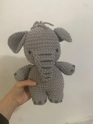 Elefante de croche amigurumi pelucia