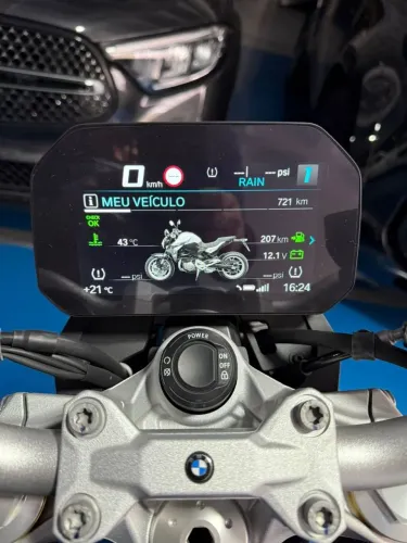 Vendo linda BMW zero