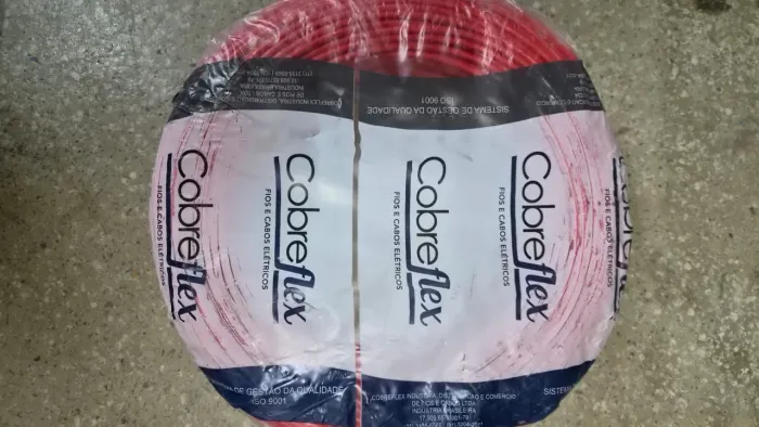 Cabo flexível Norflex 2,5 mm² nas cores azul, vermelho e verde