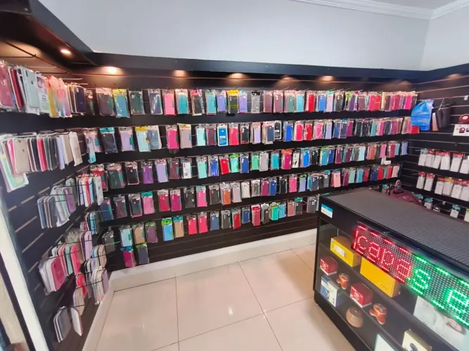 Vendo loja de celular completissima