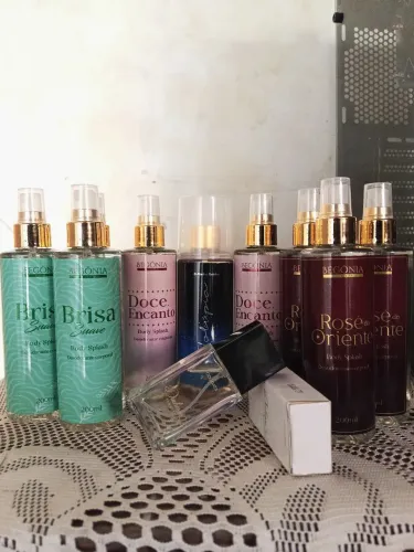 Vende-se cosméticos