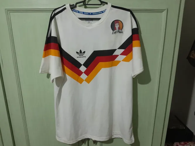 Camisa Alemanha Adidas Skateboarding