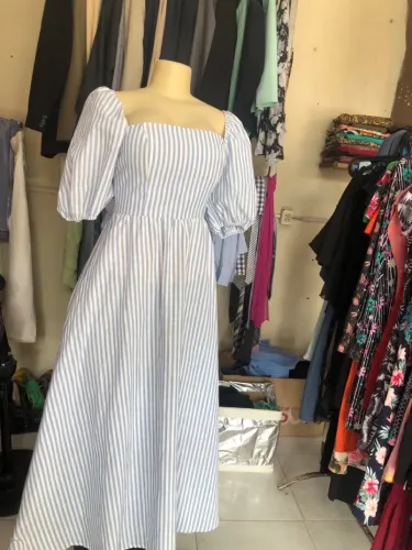 Vestidos SHEIN 2 por 100 faço entrega