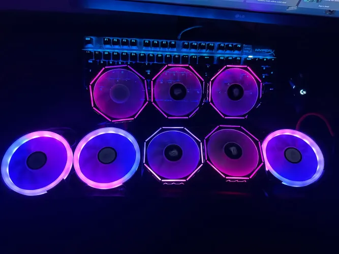 Kit 8 fans + controladoras Rise Pichau