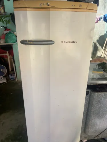 Geladeira eletrolux