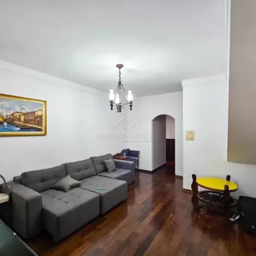 Casa com 03 dormitórios para locação, 140m² no bairro Vila Gilda - Santo André/SP