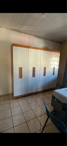 Guarda roupa e painel