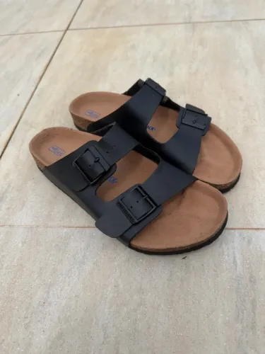 Sandália Birkenstock Arizona