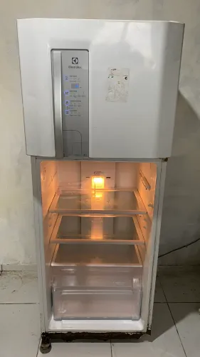 Geladeira Electrolux