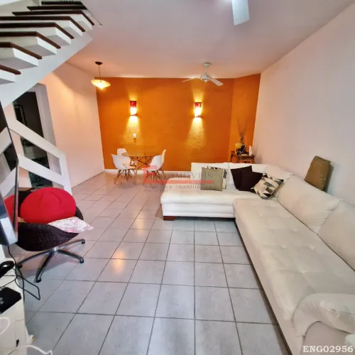 CASA A VENDA EM CONDOMÍNIO EM JUQUEHY