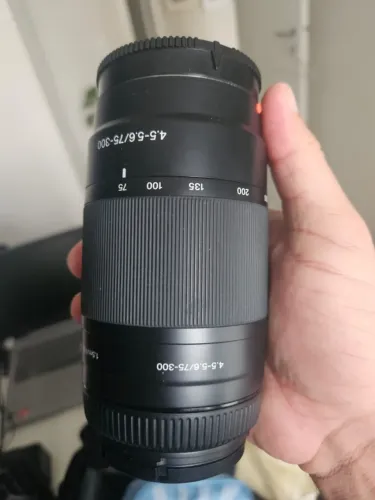Lente Sony Sal75300