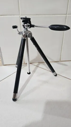 Tripé Antigo de Fotografia 