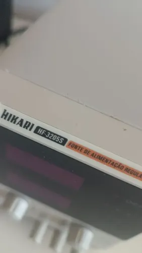 Vendo FONTE DE BANCADA HIKARI