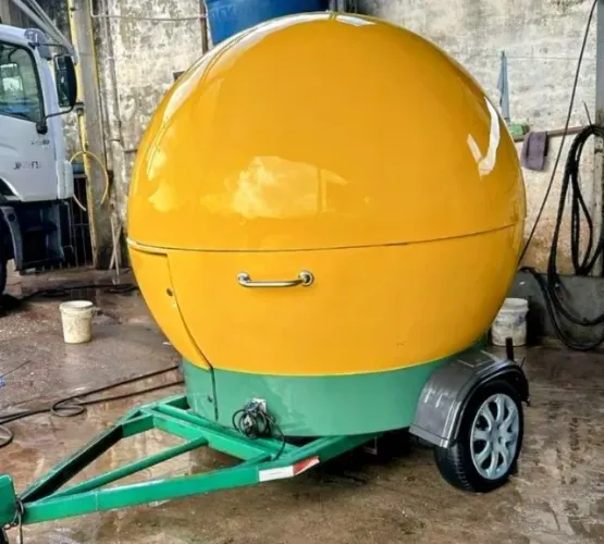 Quiosque para extração e venda de suco completo