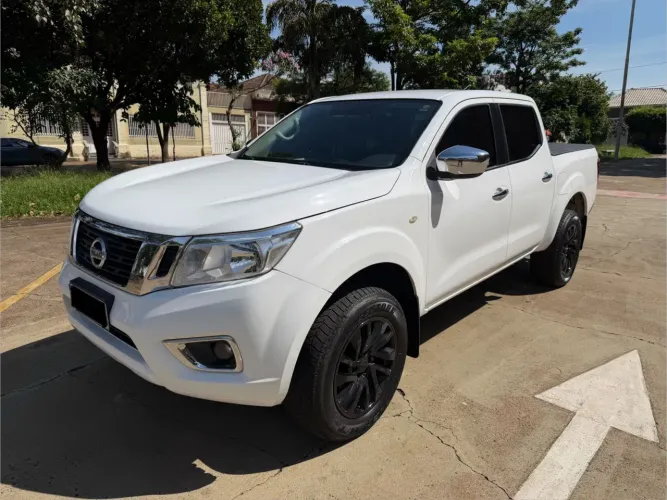 Nissan Frontier SE CD 4X4 2.3 Bi-TB Diesel Aut. 2018