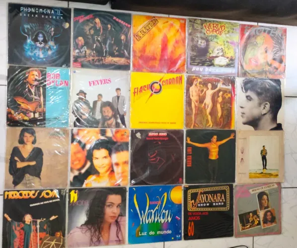 Discos de vinil a venda