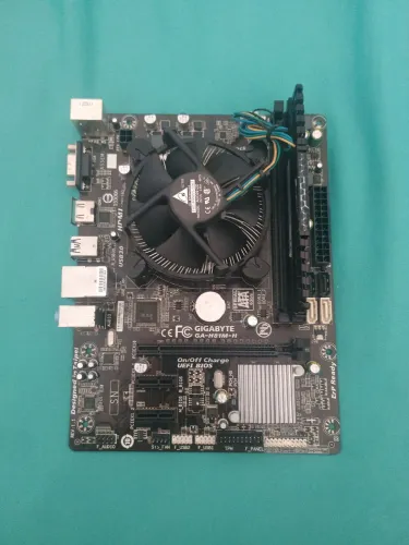 placa mãe gigabyte ga-h81m-h com processador intel core  i-3 4150, cooler e 8gb de ram