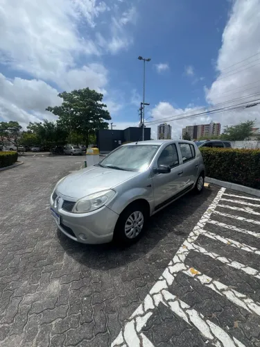 Renault Sandero Authentique Hi-flex 1.0 16V 5P 2011