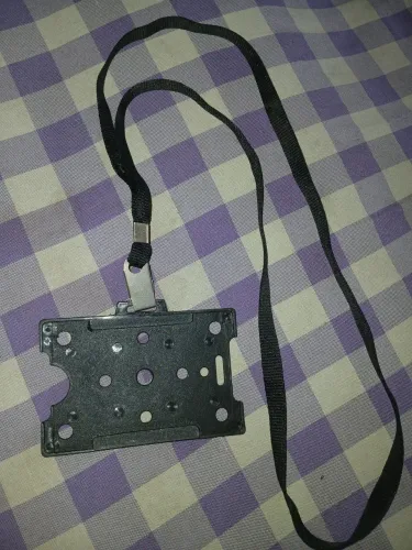 Kit Crachá Horizontal com Cordão 41cm