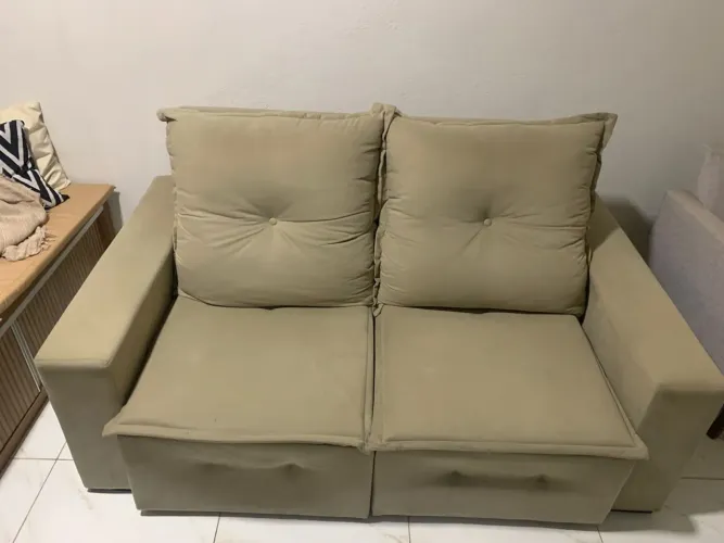 Sofá retrátil