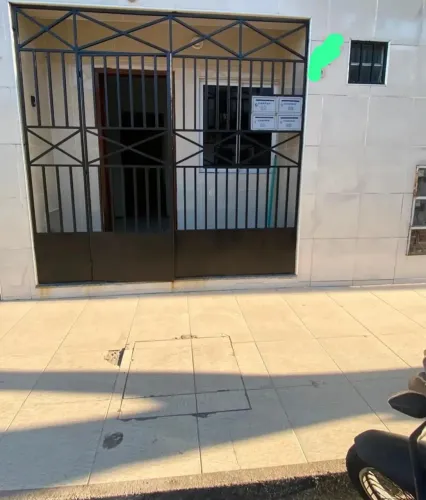 Vende-se Casa no telégrafo