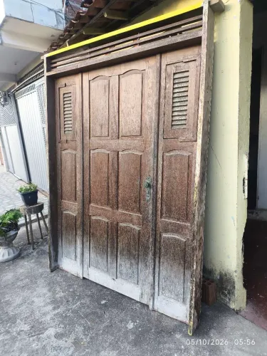 Porta de madeira