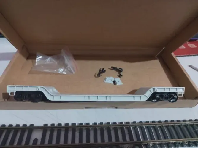 Miniatura Vagão Prancha Rebaixado Escala 1/87