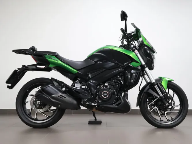 BAJAJ DOMINAR 400
