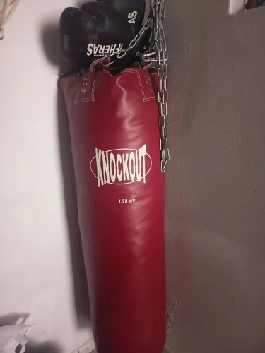 Saco de box + luvas de box