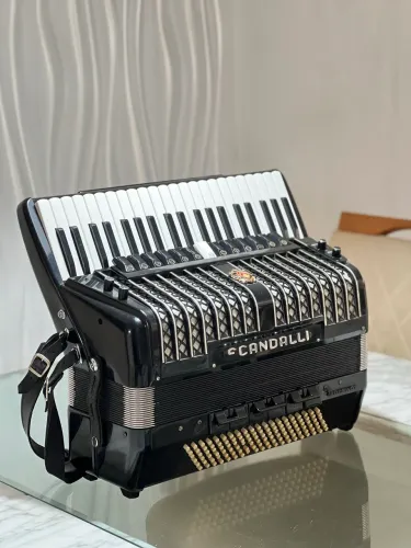 Acordeon Scandalli