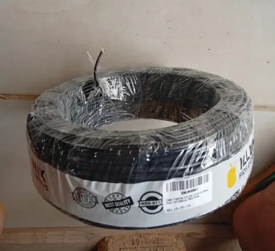 Cabo de Fio Flexível 1x2,5mm² - 100 Metros R$ 150