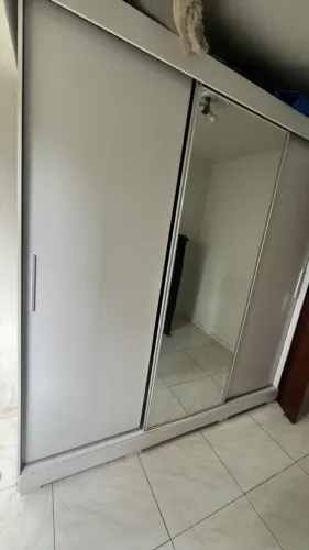 Guarda roupas