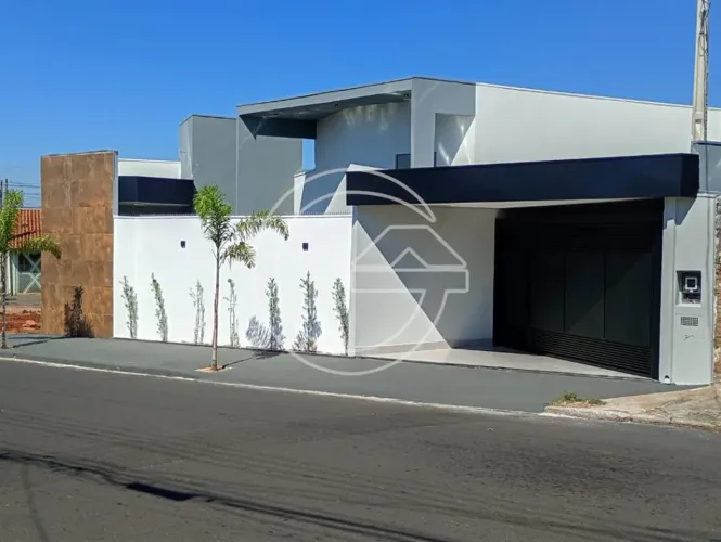 VENDE-SE Residência NO NACIONAL - MARÍLIA/SP