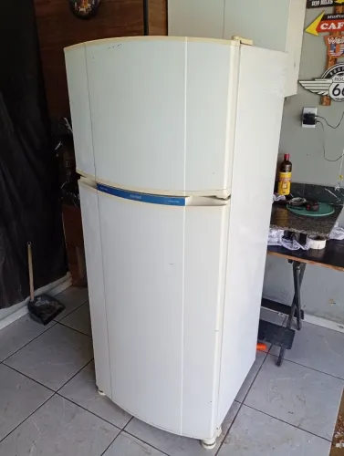 Geladeira Frost Free entrego ac cartão ?
