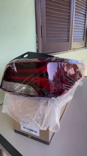 Lanterna Onix hatch 2020 ao 2024